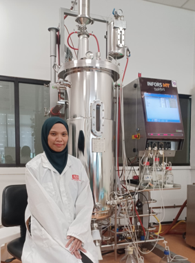 Dr. Siti Rokhiyah PhD